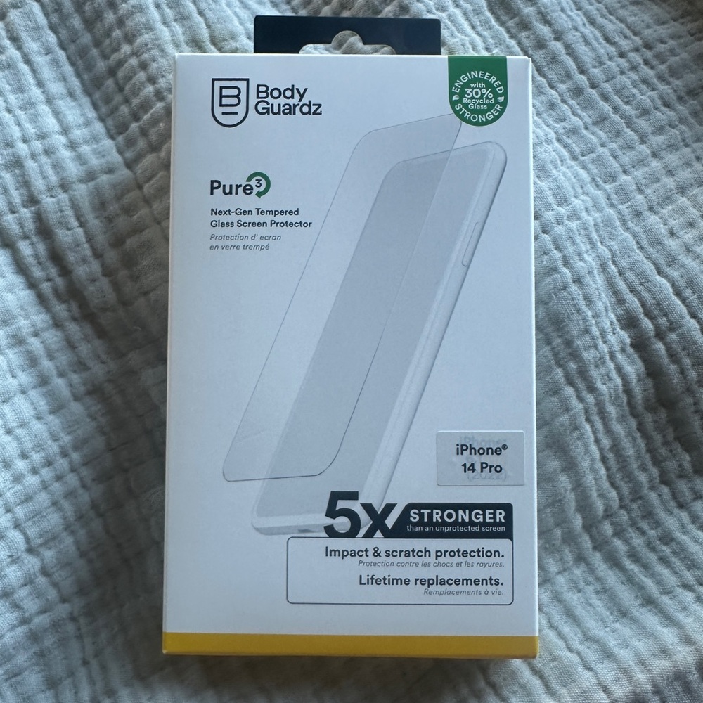 Tempered Glass Screen Protector for iPhone 14 Pro